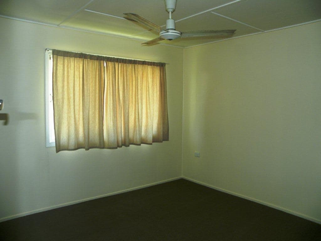 60 Alexandra Street, PARK AVENUE QLD 4701, Park Avenue - Thumbnail 5