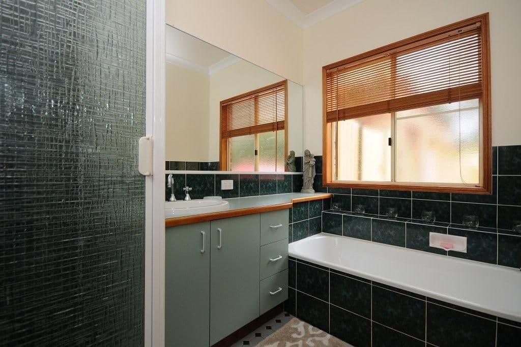 5 Cypress Street, HIGHFIELDS QLD 4352, Highfields - Thumbnail 7