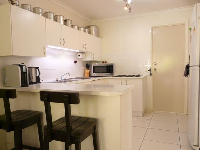 15 Hollywood Place, OXENFORD QLD 4210, Oxenford - Thumbnail 6
