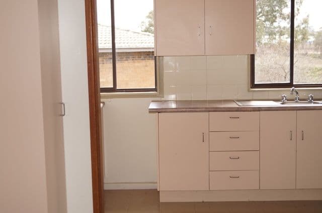 49 Amaroo Crescent, ORANGE NSW 2800, Orange - Thumbnail 8