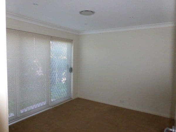 13 Ingleburn Gardens Drive, GLENFIELD NSW 2167, Glenfield - Thumbnail 2
