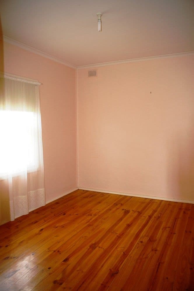 11 Hopkins Street, RENMARK SA 5341, Renmark - Thumbnail 5