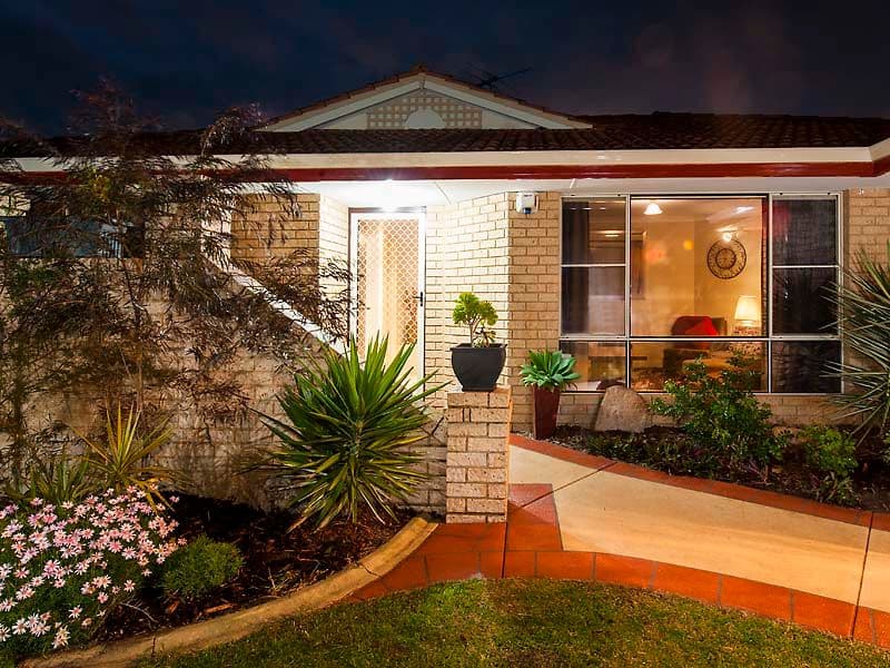 20 Moreton Crescent, WARNBRO WA 6169, Warnbro - Image 1