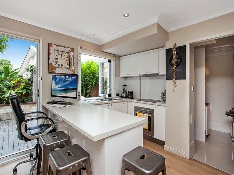 300 Cottesloe Drive, MERMAID WATERS QLD 4218, Mermaid Waters - Image 1