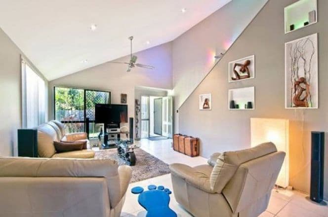 13 Thelma Avenue, BIGGERA WATERS QLD 4216, Biggera Waters - Thumbnail 3