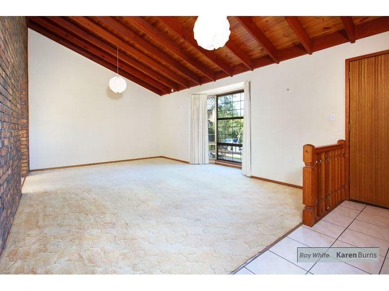 11 Halmore Place, CHAPEL HILL QLD 4069, Chapel Hill - Thumbnail 4