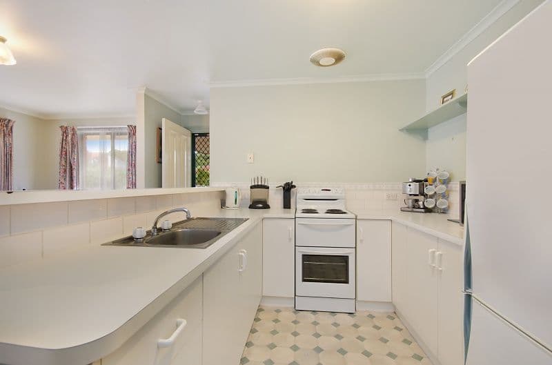 3 Greenvale Court, WARRNAMBOOL VIC 3280, Warrnambool - Thumbnail 3