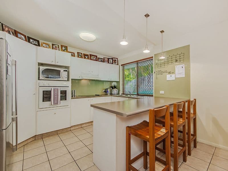 38 Galapagos Way, PACIFIC PINES QLD 4211, Pacific Pines - Thumbnail 5