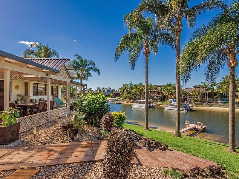 3 De Haviland Avenue, BENOWA WATERS QLD 4217, Benowa - Thumbnail 2