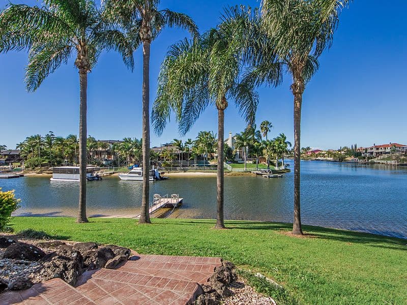 3 De Haviland Avenue, BENOWA WATERS QLD 4217, Benowa - Image 1