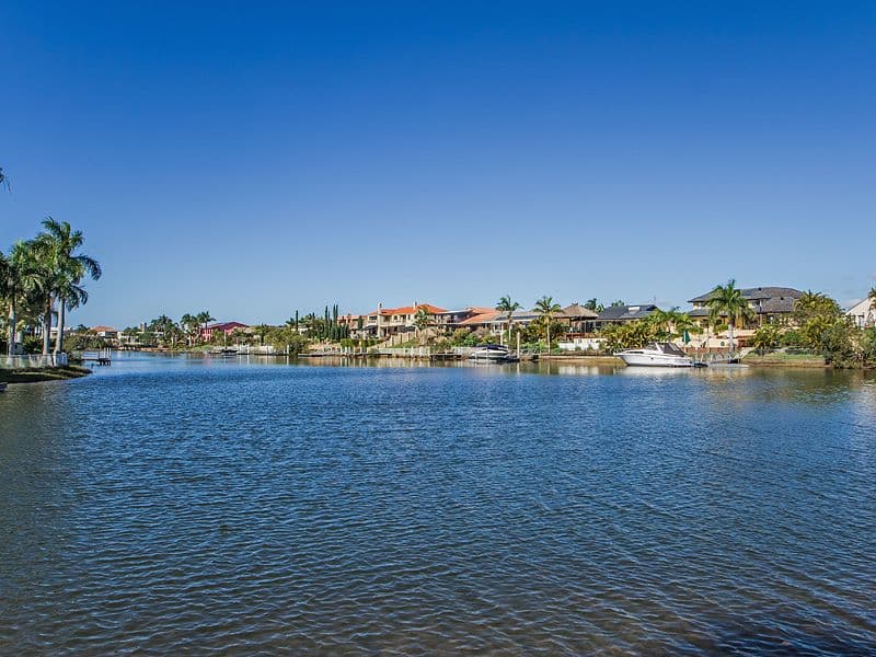 3 De Haviland Avenue, BENOWA WATERS QLD 4217, Benowa - Thumbnail 5