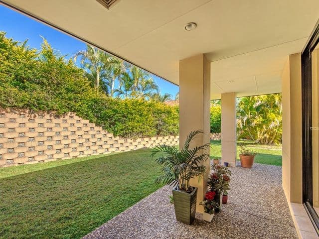 21 Chelmsford Place, PARKWOOD QLD 4214, Parkwood - Thumbnail 5