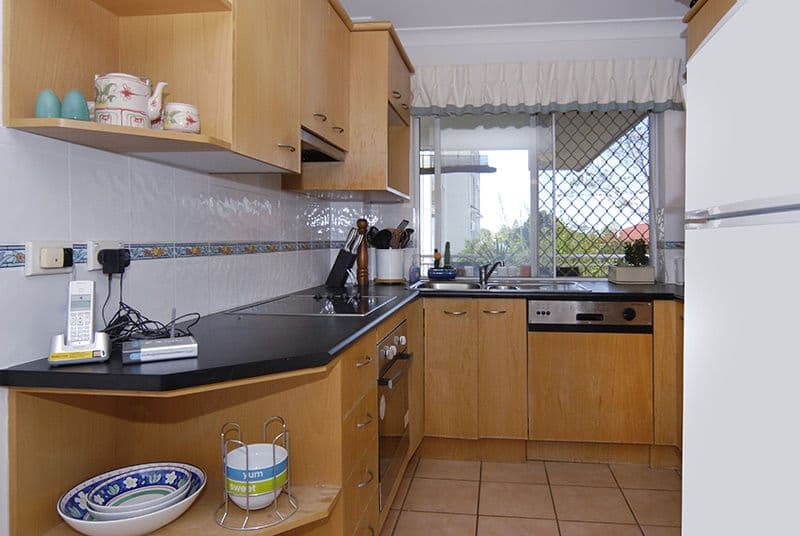 20 Underhill Avenue, INDOOROOPILLY QLD 4068, Indooroopilly - Thumbnail 2