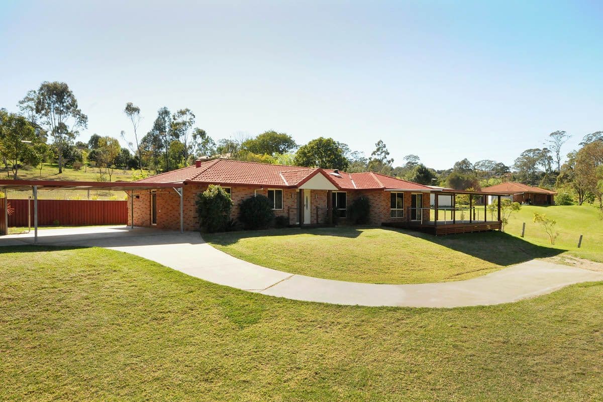 2 Schmidt Court, TOP CAMP QLD 4350, Top Camp - Image 1