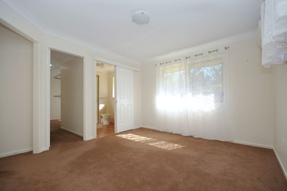 2 Schmidt Court, TOP CAMP QLD 4350, Top Camp - Thumbnail 6