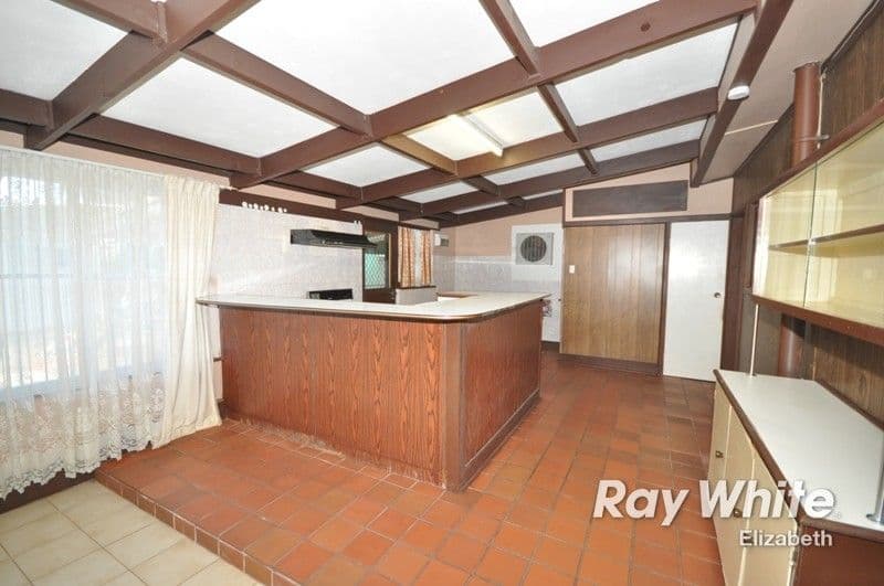 64 McCormack Crescent, SALISBURY NORTH SA 5108, Salisbury North - Thumbnail 5