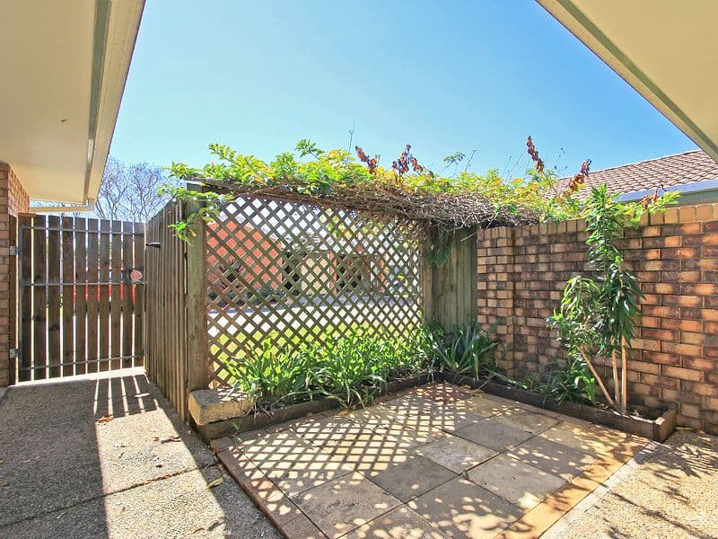 4 Nye Street, CHERMSIDE QLD 4032, Chermside - Thumbnail 2