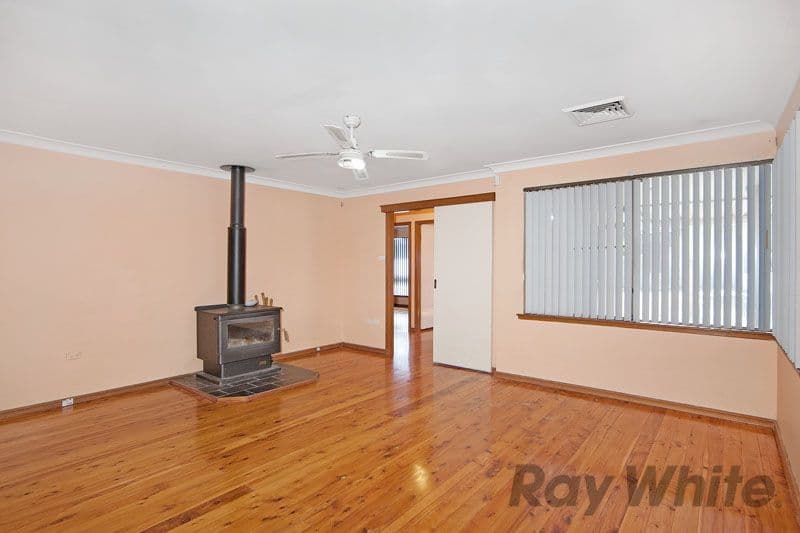 8 Craigie Avenue, KANWAL NSW 2259, Kanwal - Thumbnail 5