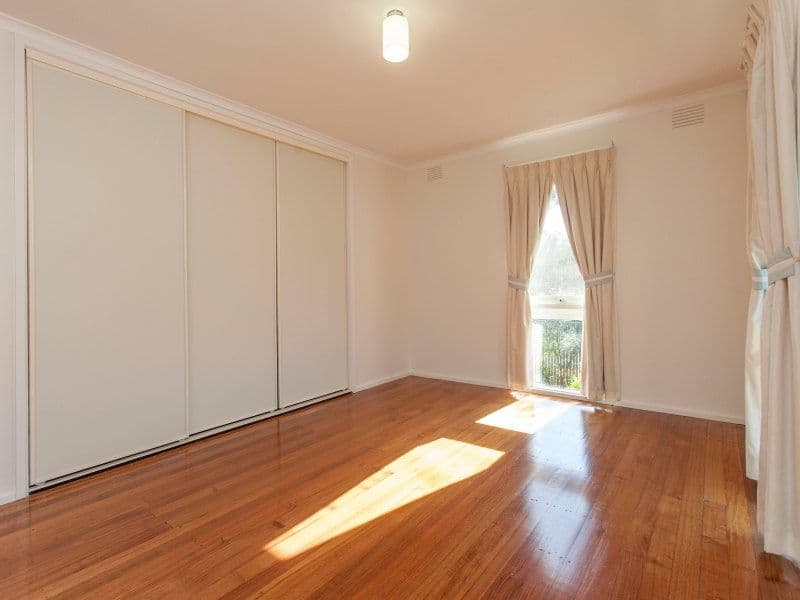 84 Lipton Drive, FRANKSTON VIC 3199, Frankston - Thumbnail 5