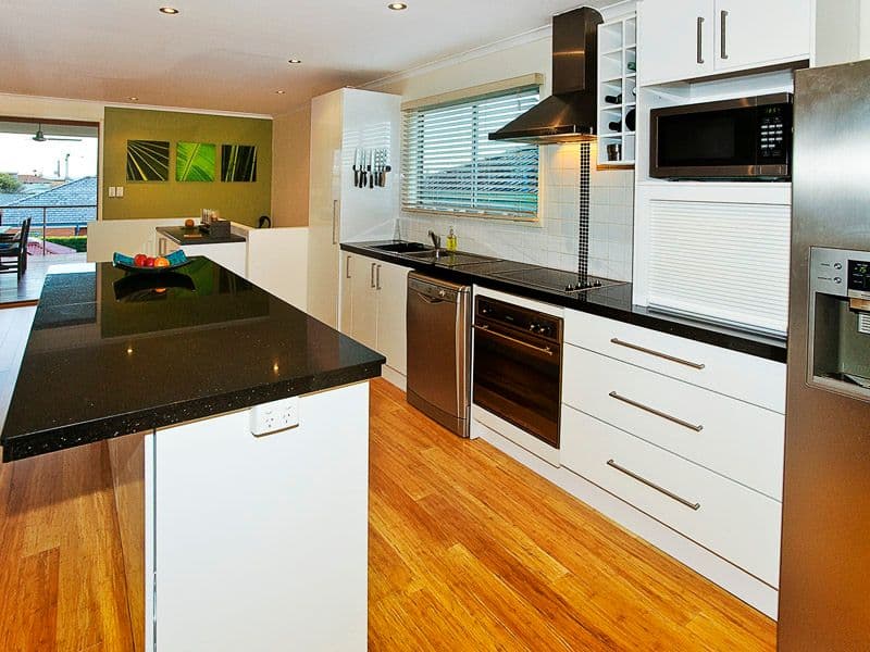 6 James Street, SCARBOROUGH QLD 4020, Scarborough - Thumbnail 7