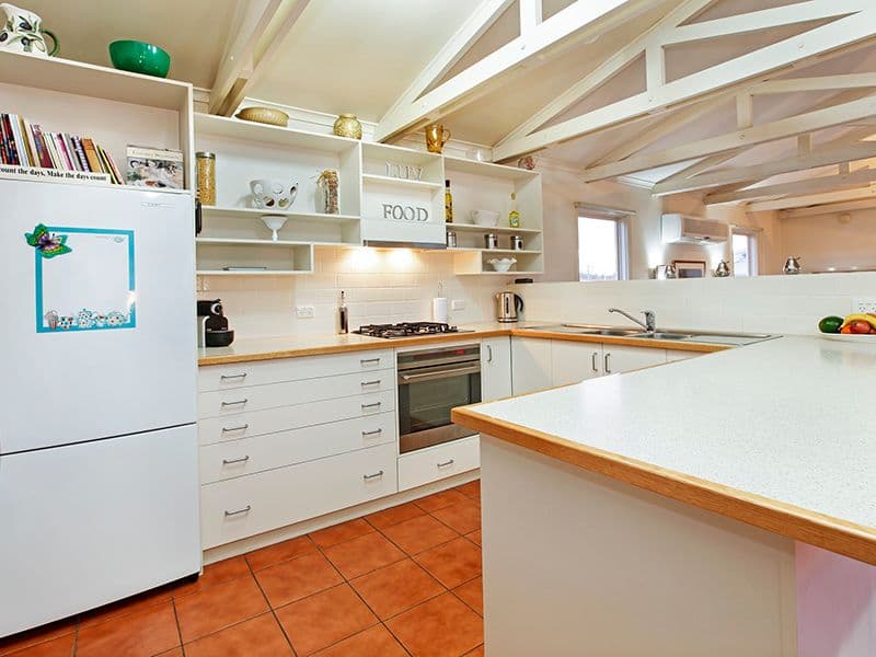 20 Clarke Avenue, BELMONT VIC 3216, Belmont - Thumbnail 8