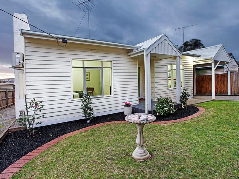 20 Clarke Avenue, BELMONT VIC 3216, Belmont - Thumbnail 2