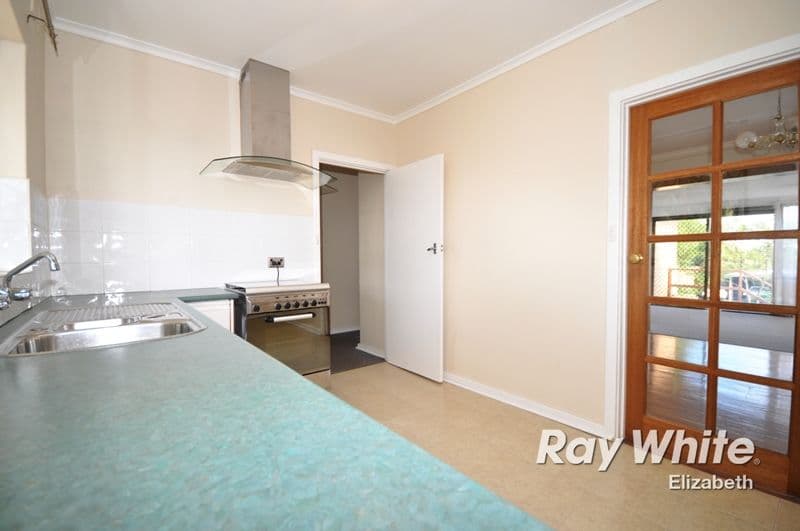16 Margaret Street, PARA HILLS SA 5096, Para Hills - Image 1