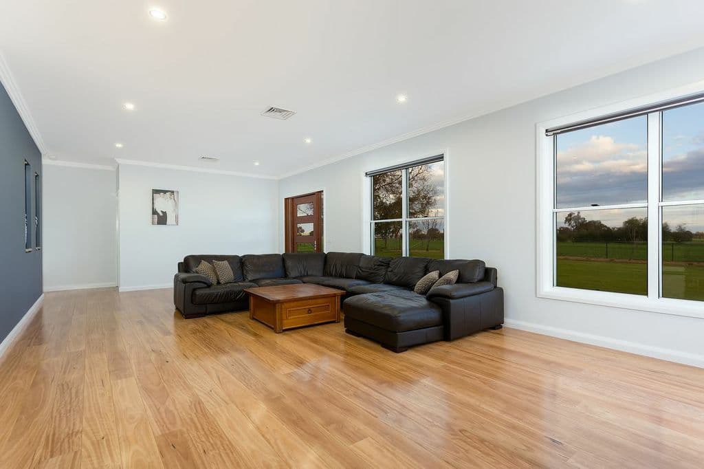 18 Dunns Road, WAGGA WAGGA NSW 2650, Wagga Wagga - Thumbnail 4