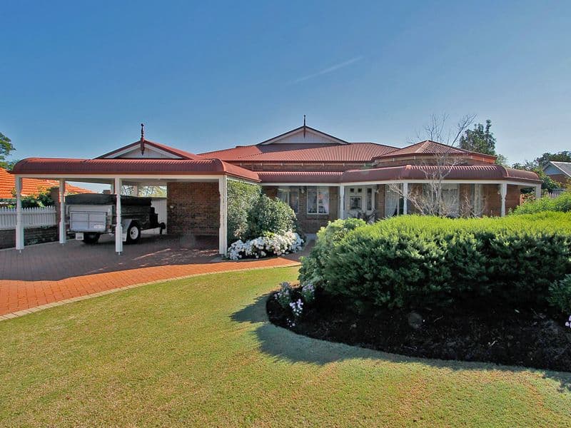 6 Huron Court, LEEMING WA 6149, Leeming - Image 1