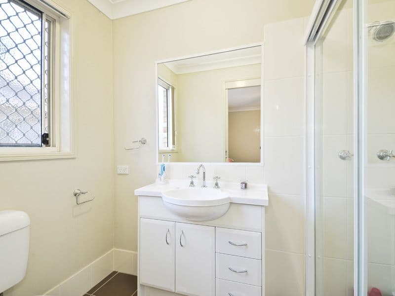 6 Eugenia Avenue, Rothwell QLD 4022, Rothwell - Thumbnail 7