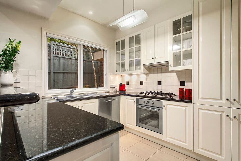 4 Omar Street, TEMPLESTOWE LOWER VIC 3107, Templestowe Lower - Thumbnail 3