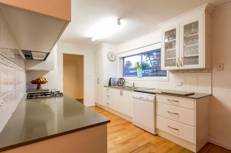 130 Austin Road, SEAFORD VIC 3198, Seaford - Thumbnail 5