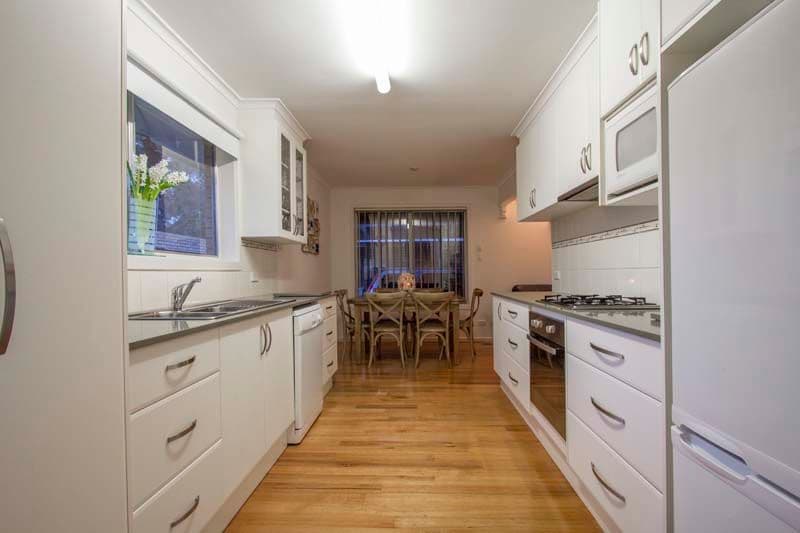 130 Austin Road, SEAFORD VIC 3198, Seaford - Thumbnail 6