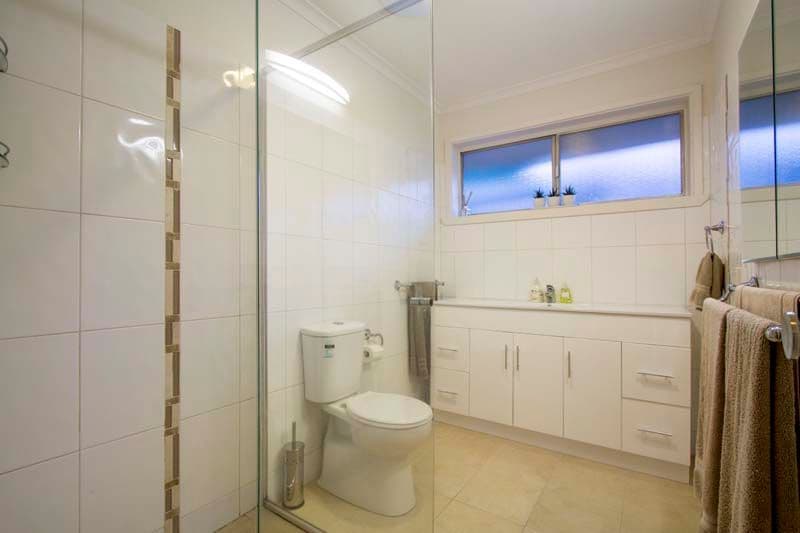 130 Austin Road, SEAFORD VIC 3198, Seaford - Thumbnail 7