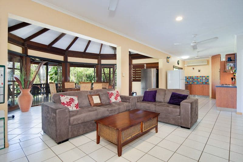 30 - 36 Caribbean Street, HOLLOWAYS BEACH QLD 4878, Holloways Beach - Thumbnail 5