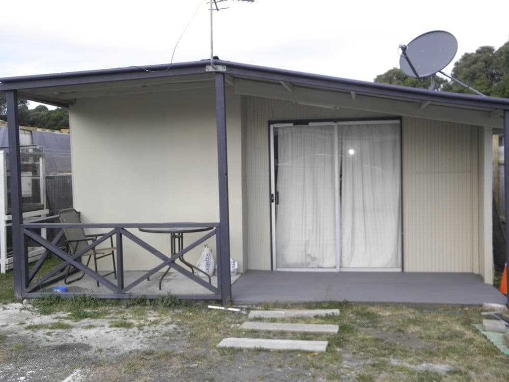 4 Woodrow Place, FIGTREE NSW 2525, Figtree - Image 1