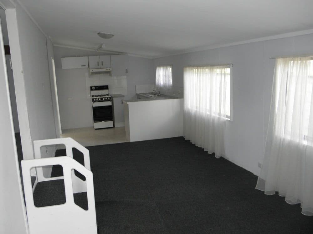 4 Woodrow Place, FIGTREE NSW 2525, Figtree - Thumbnail 2