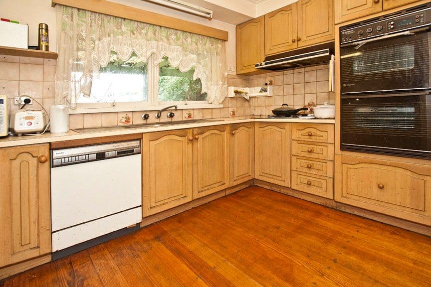 192 Huntingdale Road, MOUNT WAVERLEY VIC 3149, Mount Waverley - Thumbnail 2
