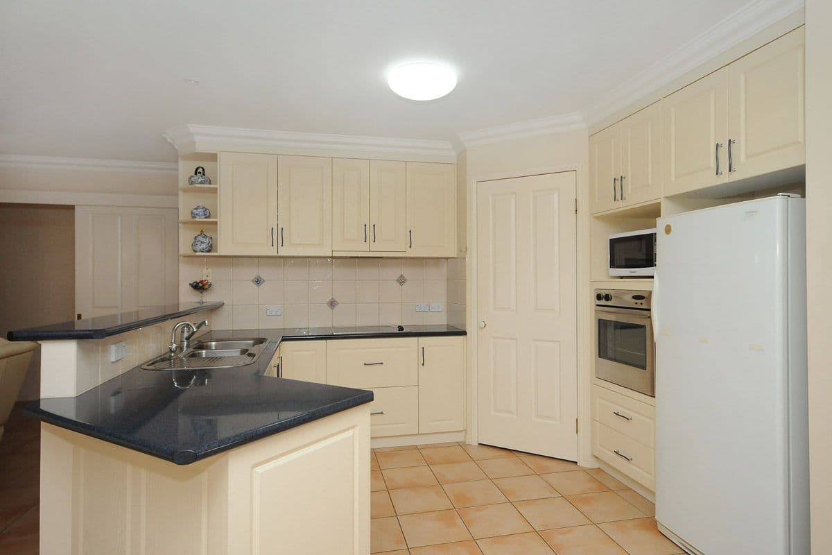 45 Wood Drive, MIDDLE RIDGE QLD 4350, Middle Ridge - Thumbnail 5