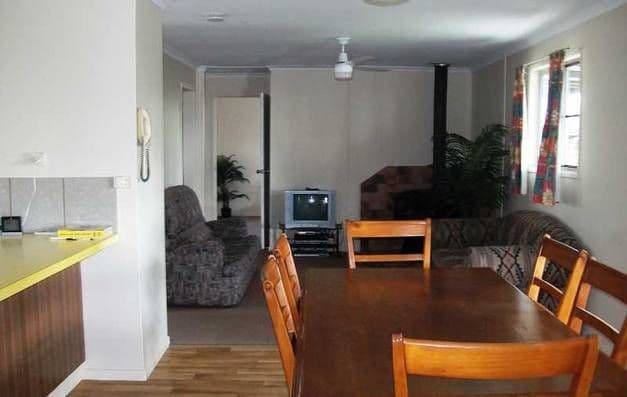 435 Kinchant Dam Road, KINCHANT DAM QLD 4741, Kinchant Dam - Thumbnail 3