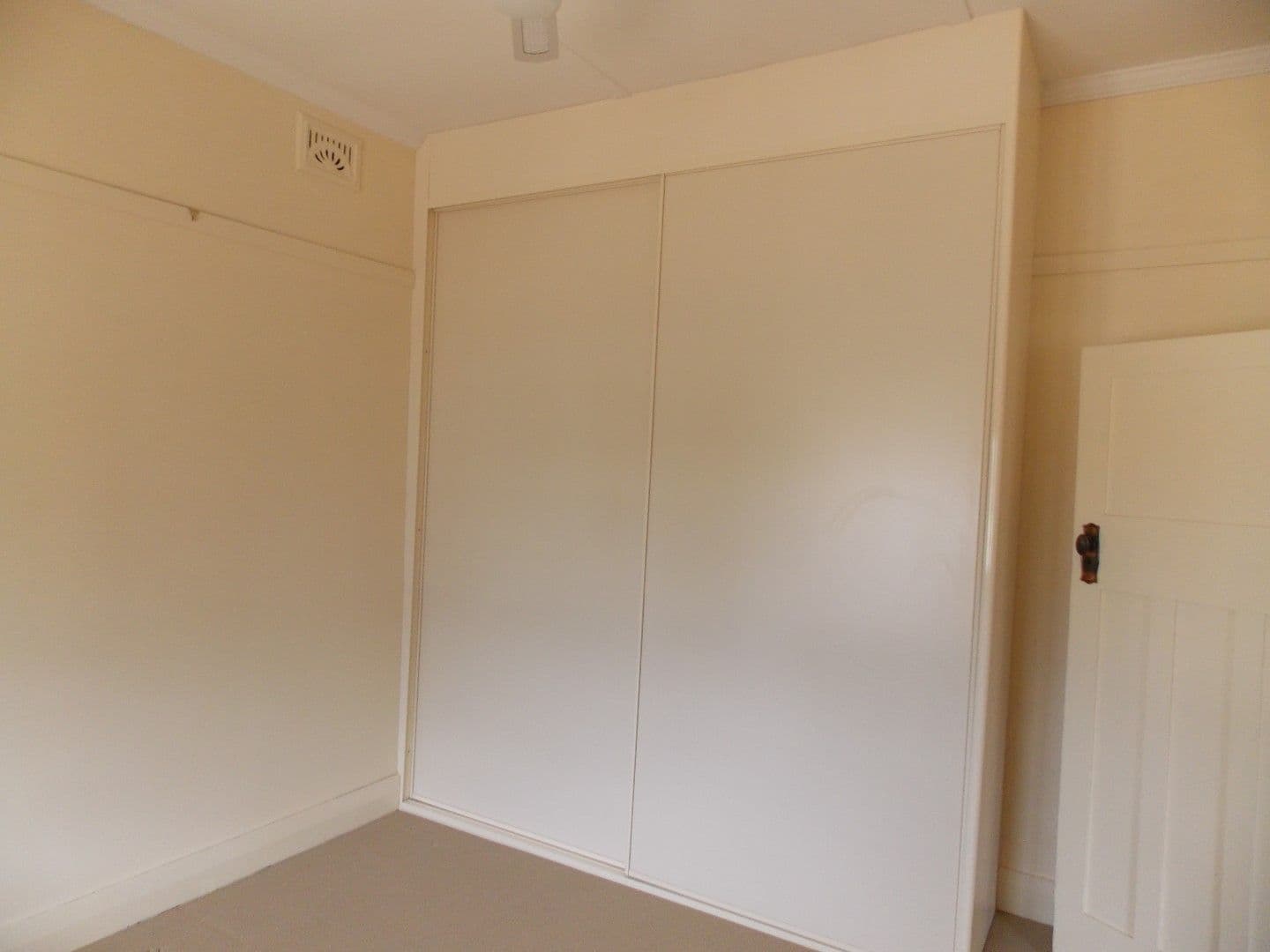 59 Cecile Street, PARKES NSW 2870, Parkes - Thumbnail 5