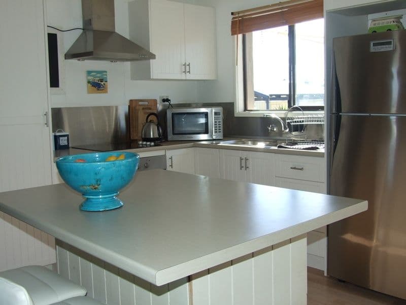 15 Powell Avenue, ULLADULLA NSW 2539, Ulladulla - Thumbnail 2