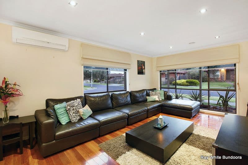 1 Bellevue Court, MILL PARK VIC 3082, Mill Park - Thumbnail 5