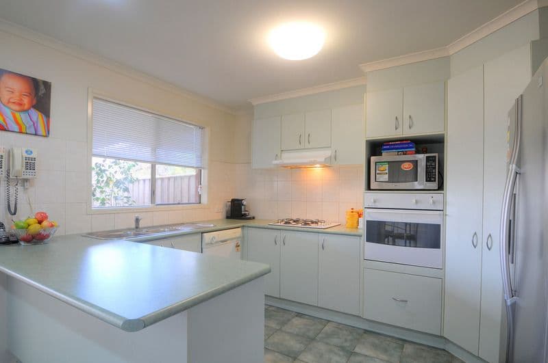 9 Peppermint Grove, BOX HILL SOUTH VIC 3128, Box Hill South - Thumbnail 6