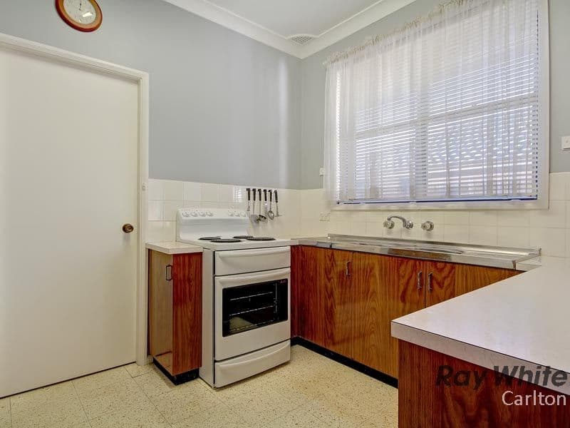 5 Narramore Street, KINGSGROVE NSW 2208, Kingsgrove - Thumbnail 4