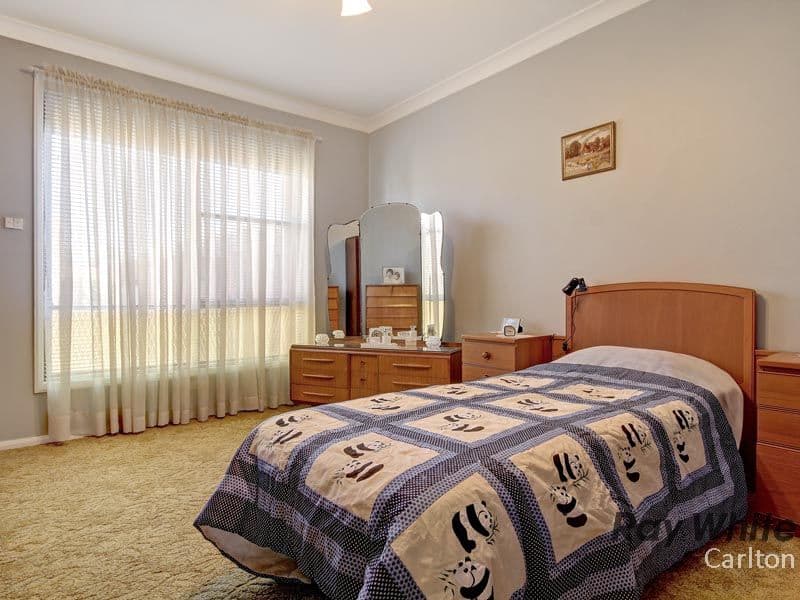 5 Narramore Street, KINGSGROVE NSW 2208, Kingsgrove - Thumbnail 5