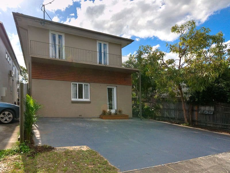 78 VICTORIA Terrace, GREENSLOPES QLD 4120, Greenslopes - Thumbnail 3
