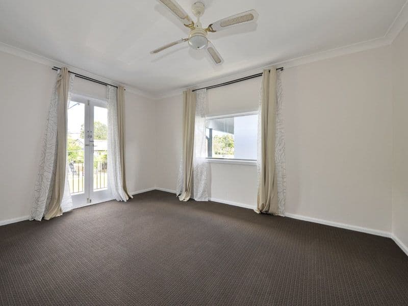 78 VICTORIA Terrace, GREENSLOPES QLD 4120, Greenslopes - Thumbnail 8