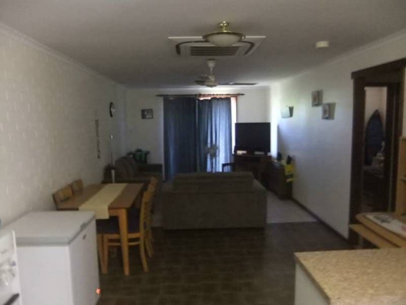 8/1 Maidstone Crescent, EXMOUTH WA 6707, Exmouth - Thumbnail 2
