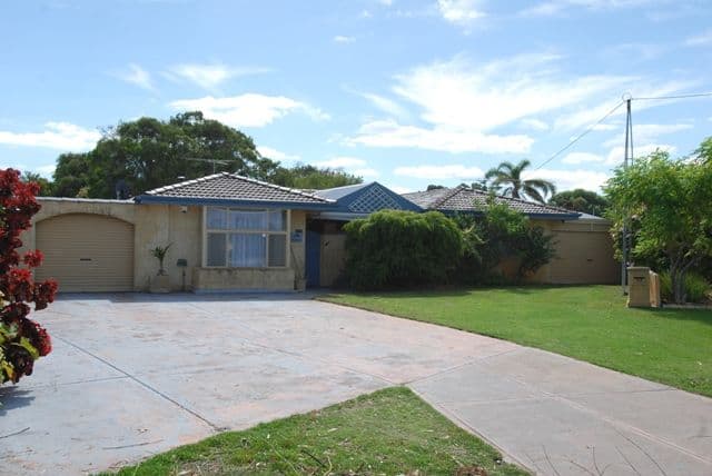 16 Radford Place, SAFETY BAY WA 6169, Safety Bay - Thumbnail 2